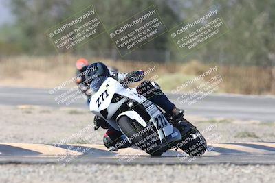 media/Oct-05-2025-CVMA (Sun) [[beeef4f201]]/Race 10-Formula Lightweight Twins Shootout/